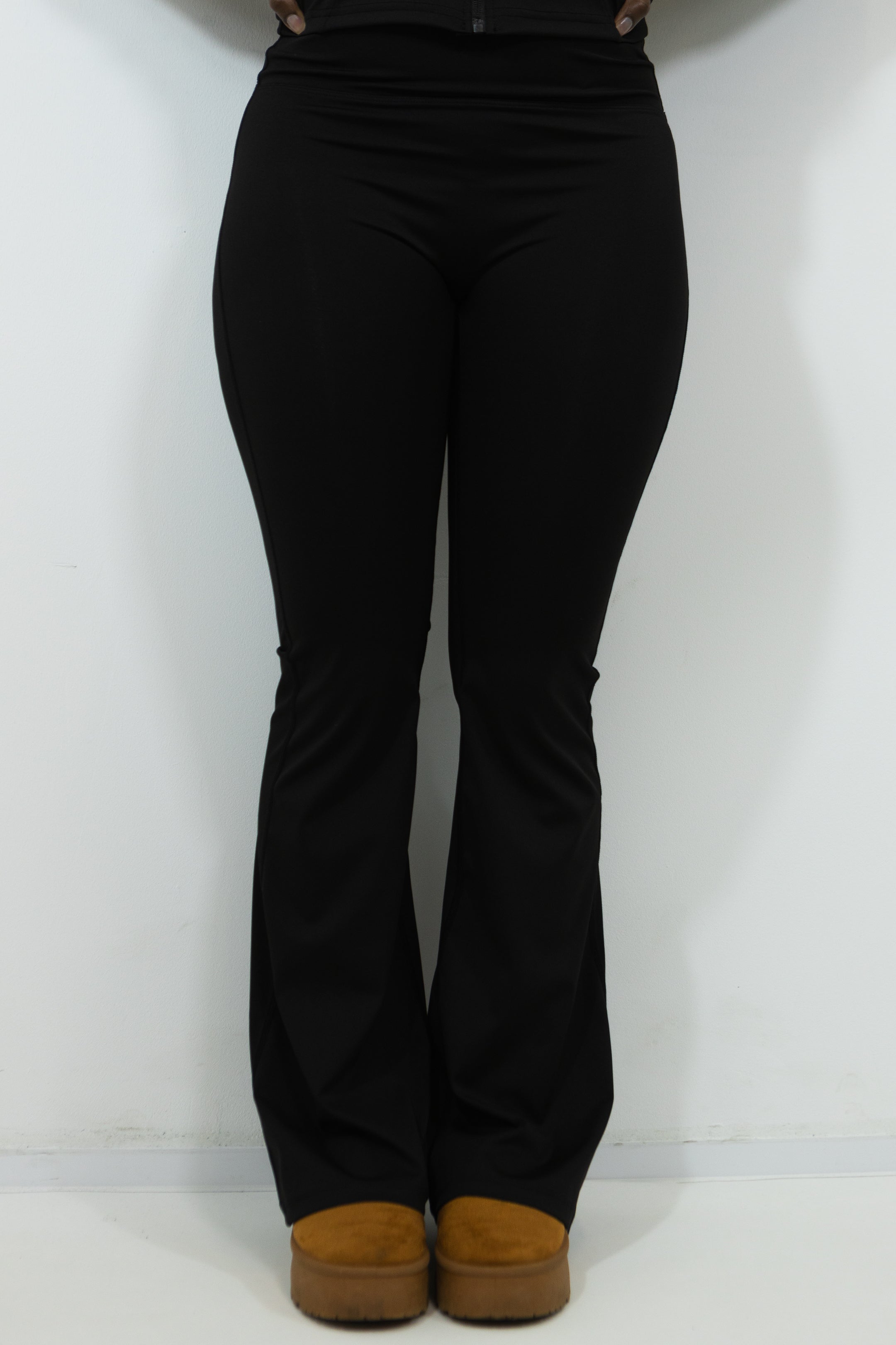 PANTALON FLARE