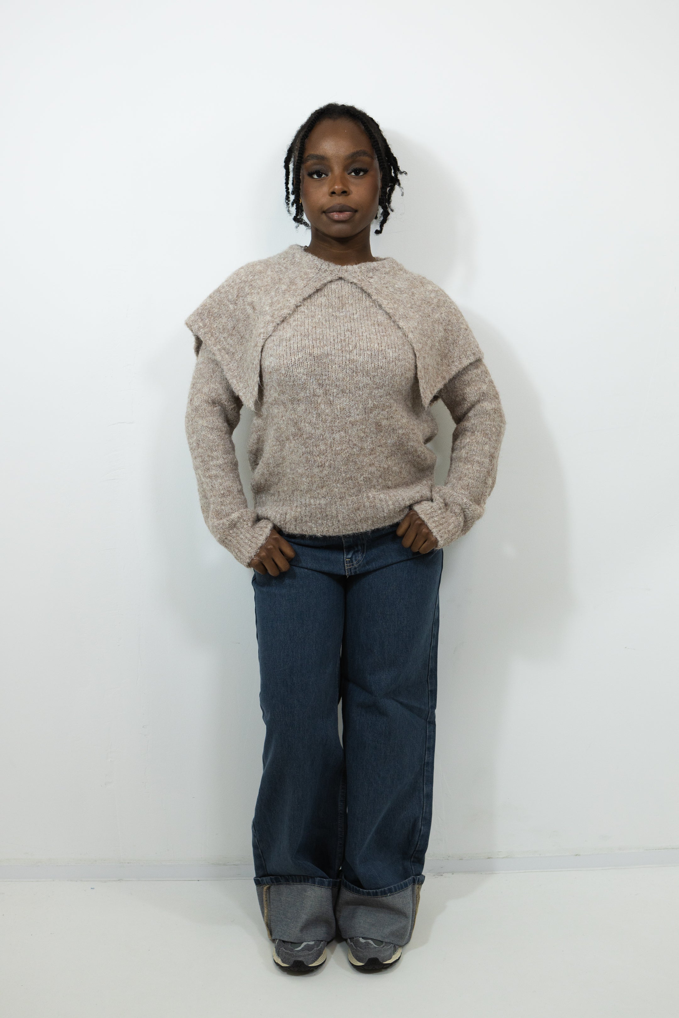 PULL COL TOMBANT