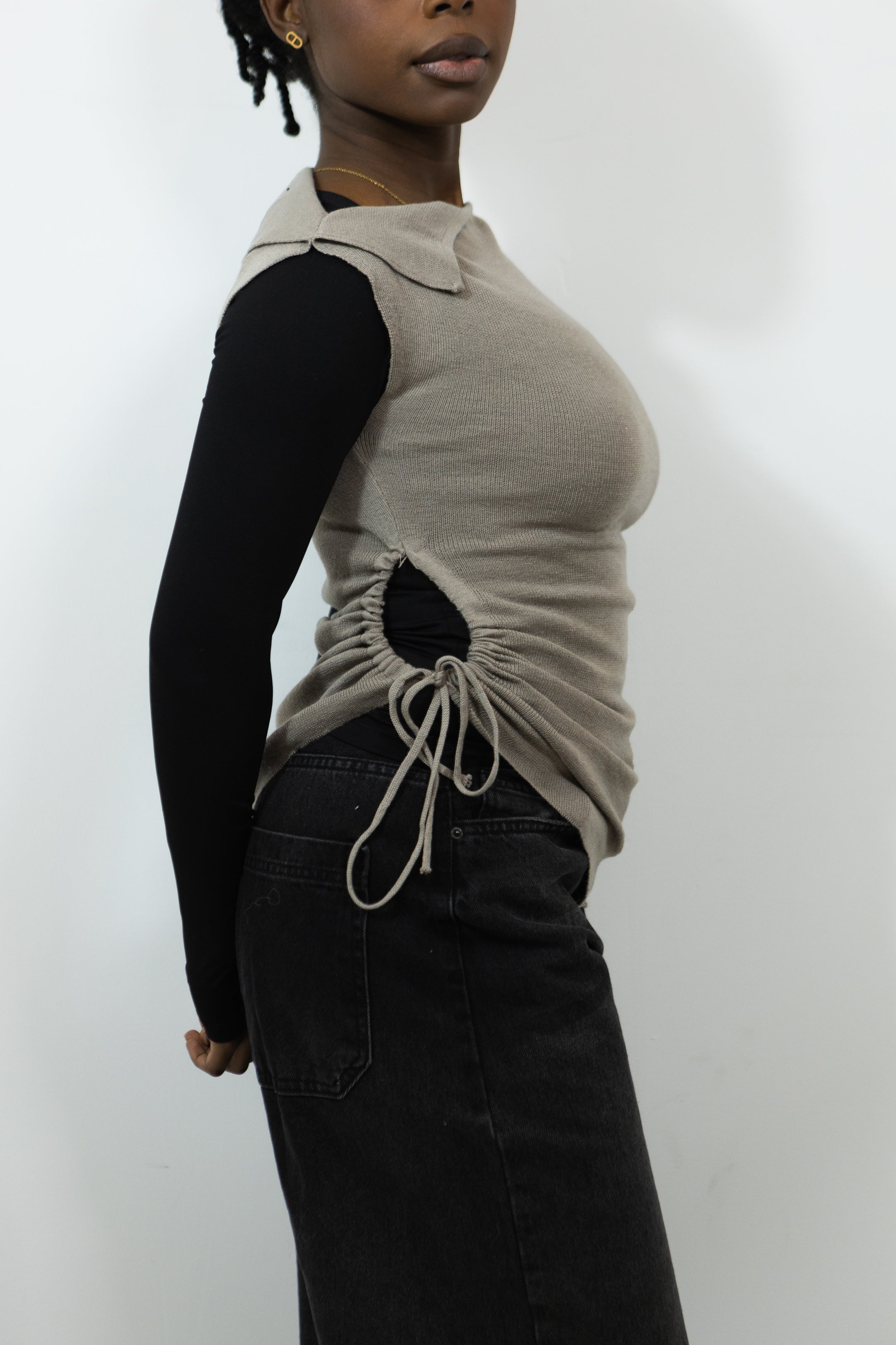 HAUT SANS MANCHE ASYMÉTRIQUE