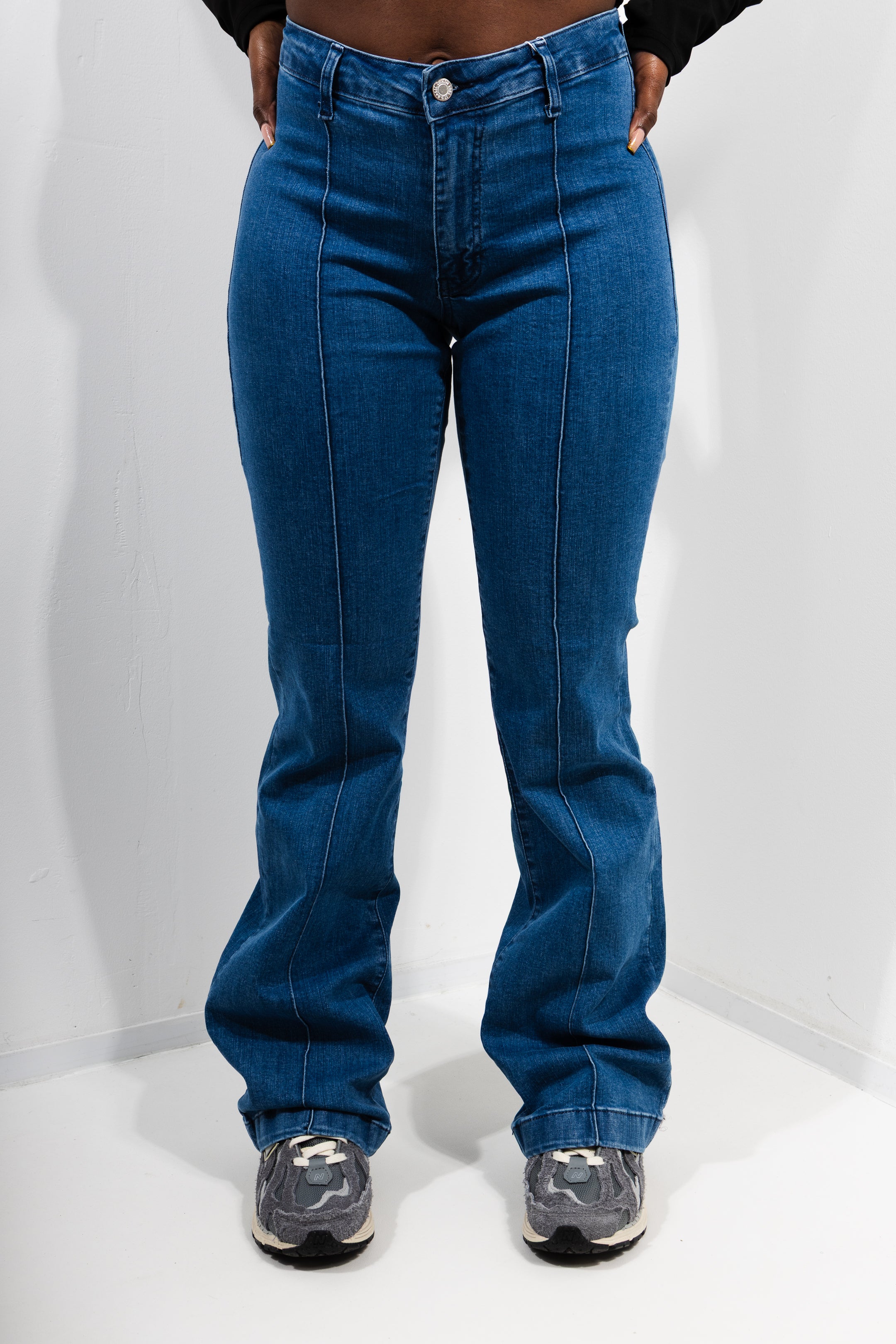 JEAN FLARE SLIM
