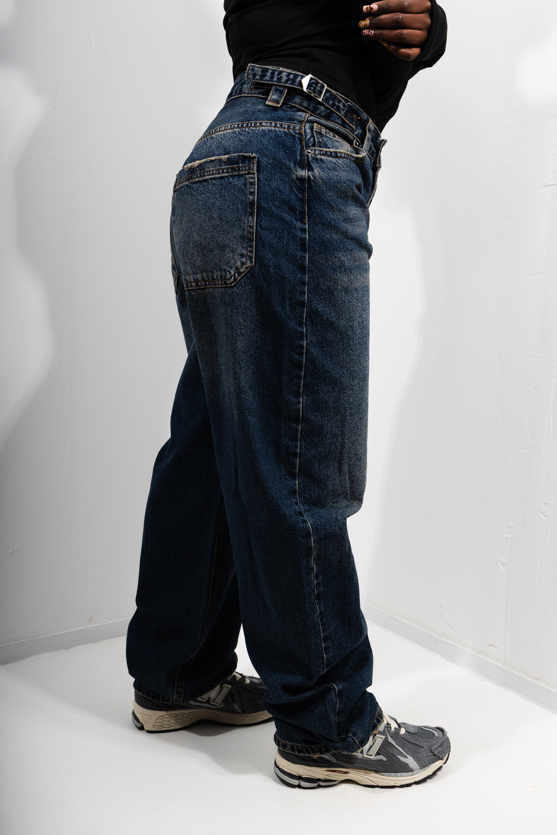 JEAN WIDE LEG AVEC BOUCLES
