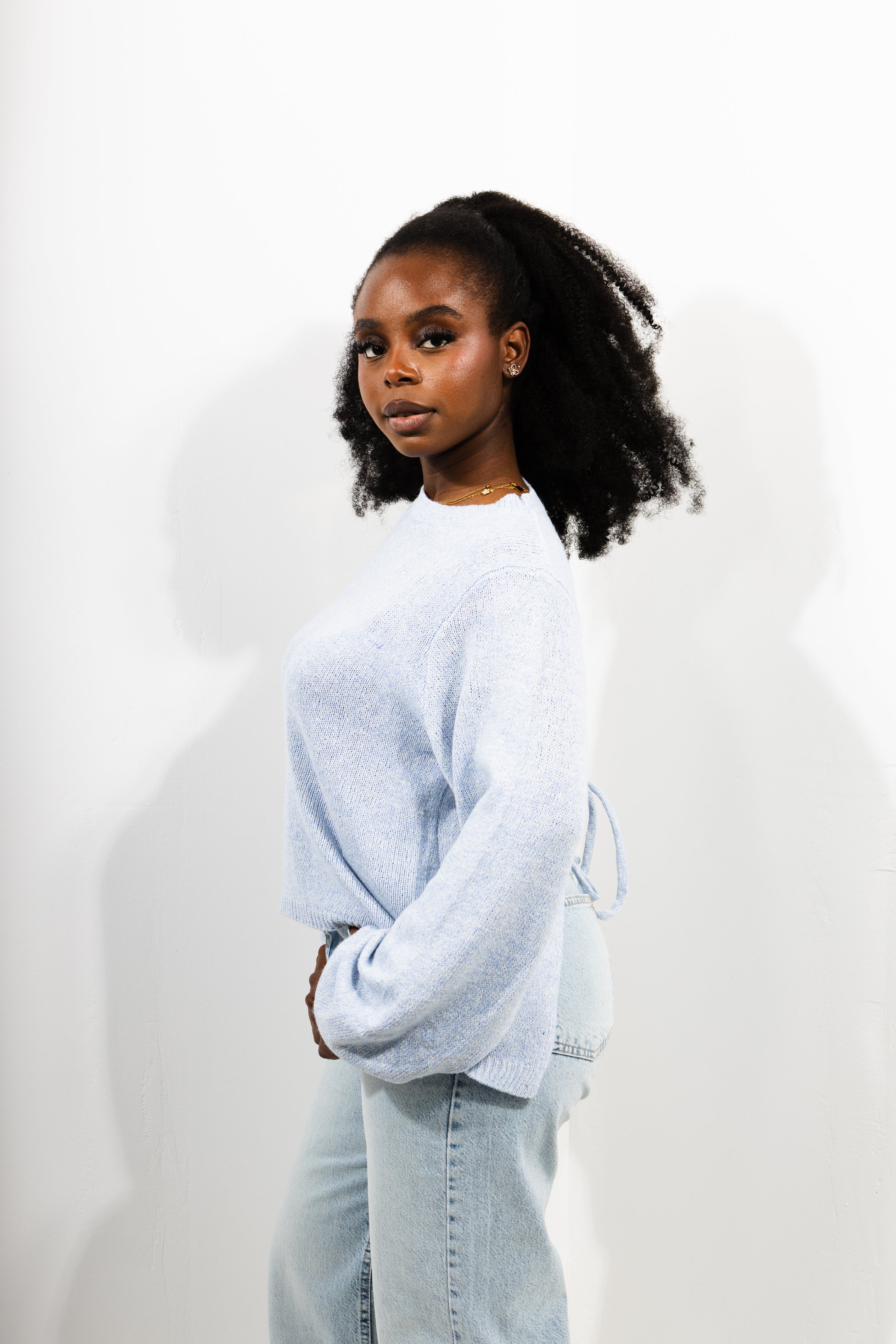 PULL AVEC DOS OUVERT