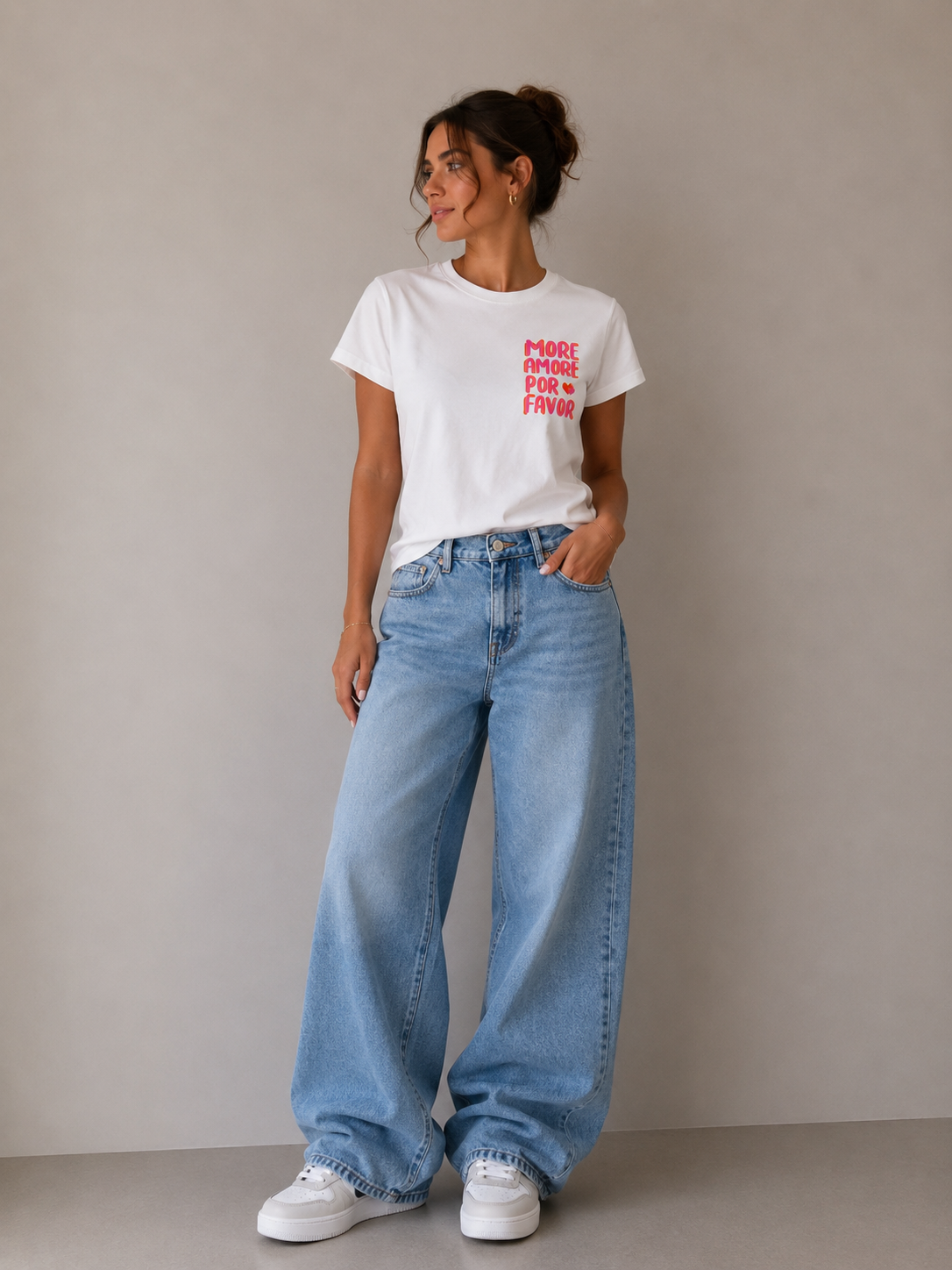 T-shirt more