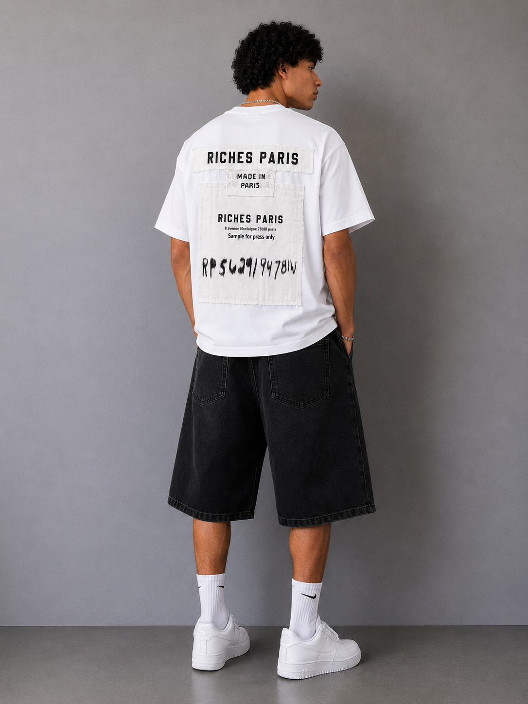 T-shirt riches samples