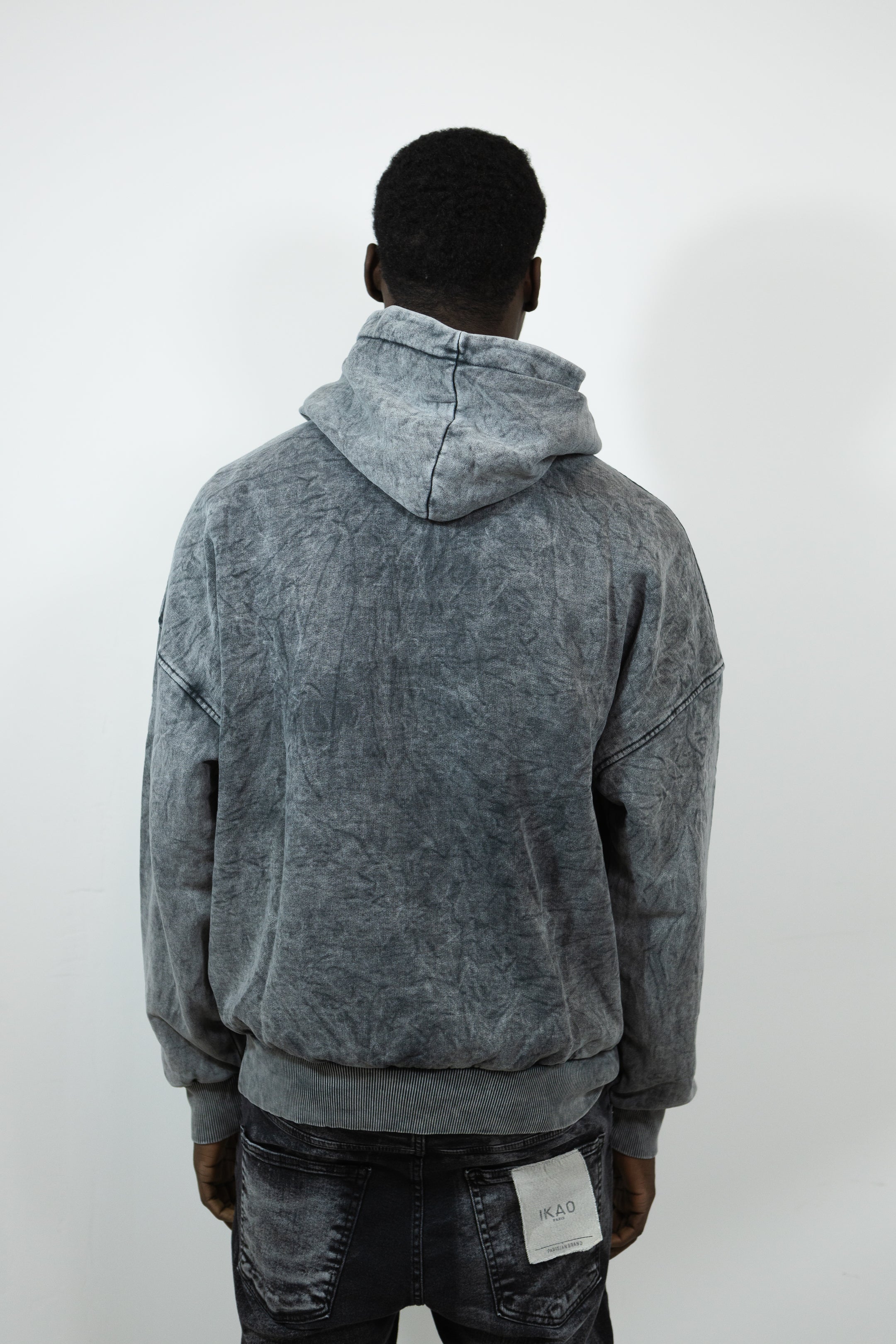 HOODIE TROUÉ BOXY FIT