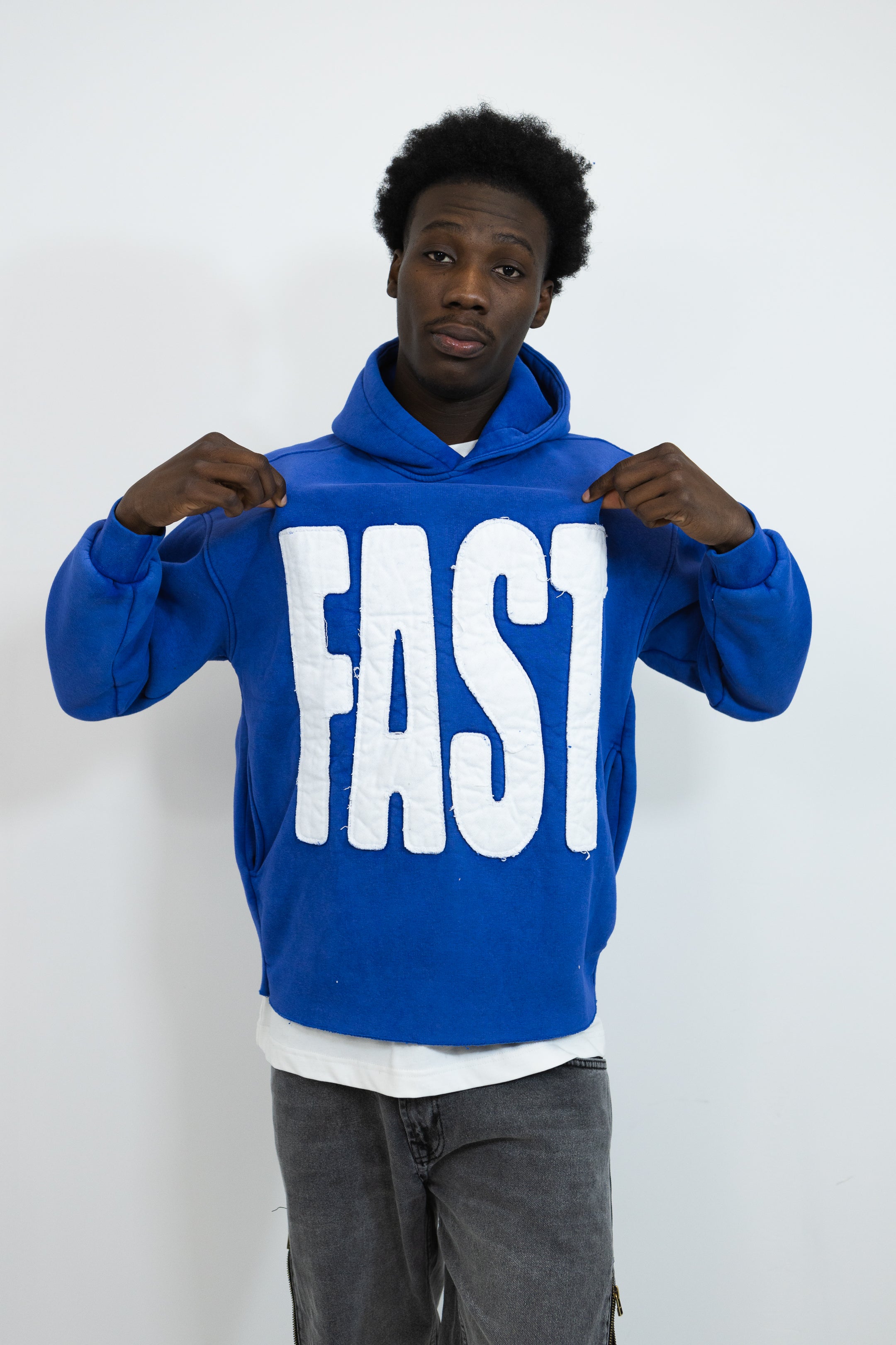 HOODIE FAST BRODÉ