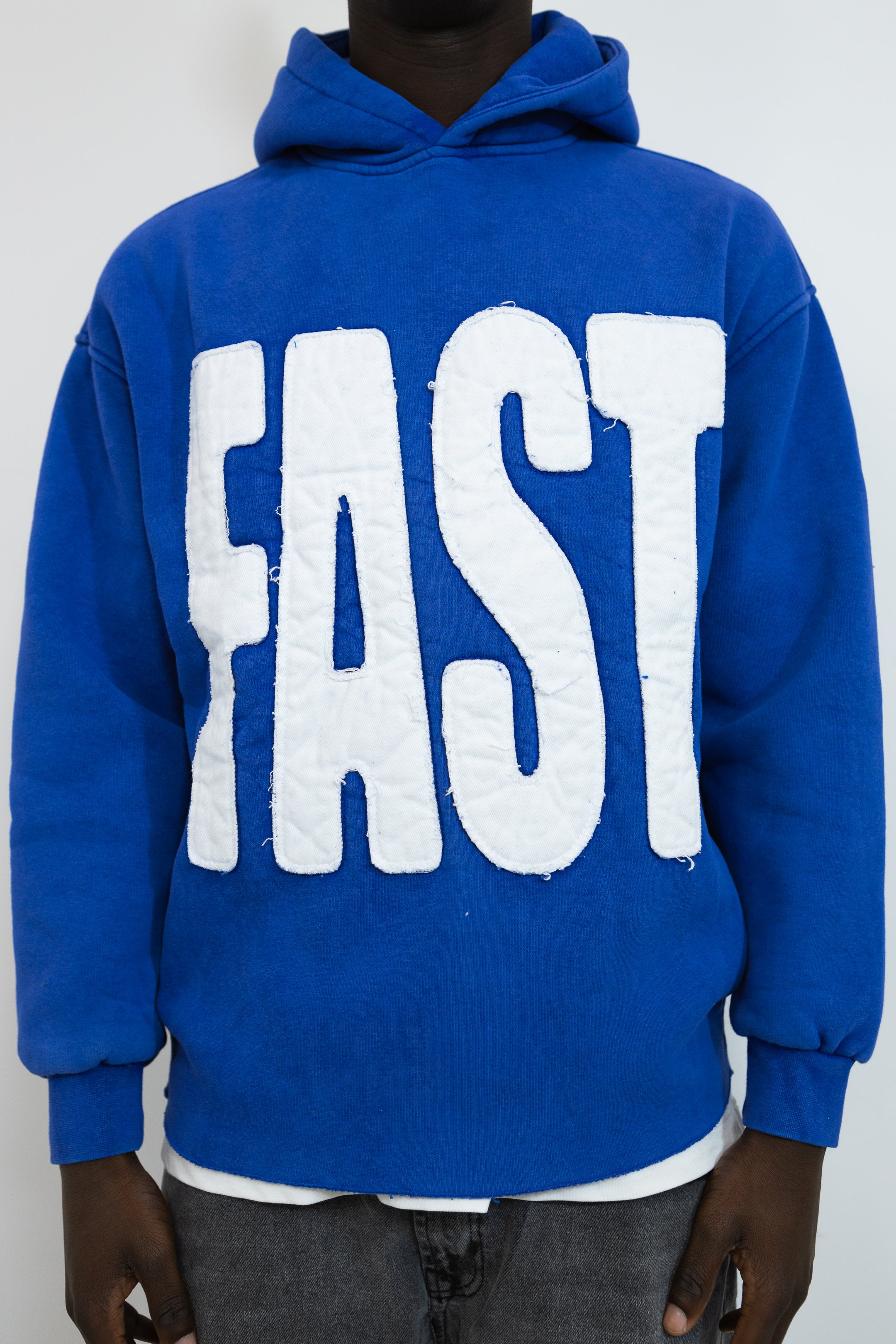 HOODIE FAST BRODÉ