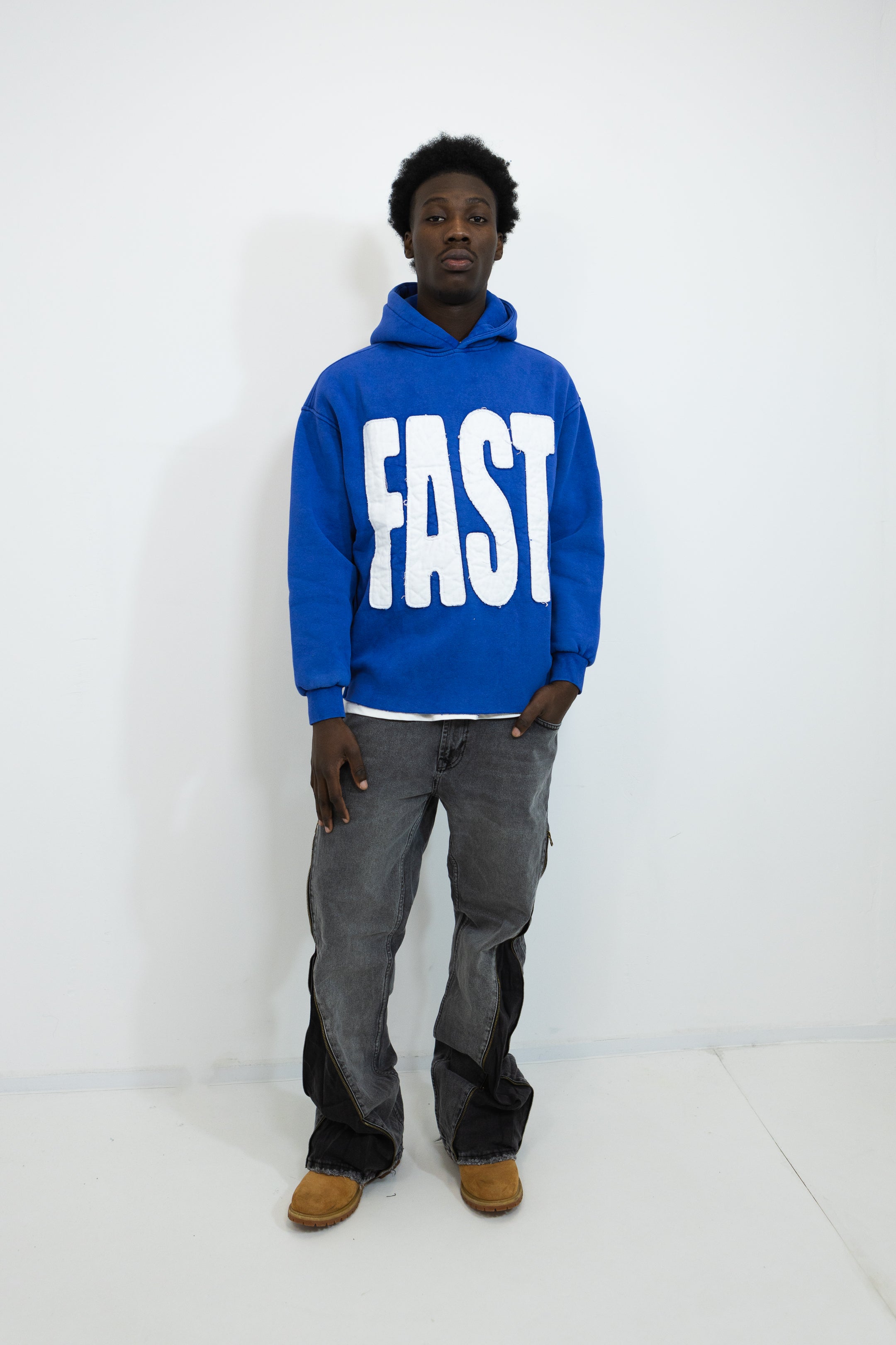 HOODIE FAST BRODÉ