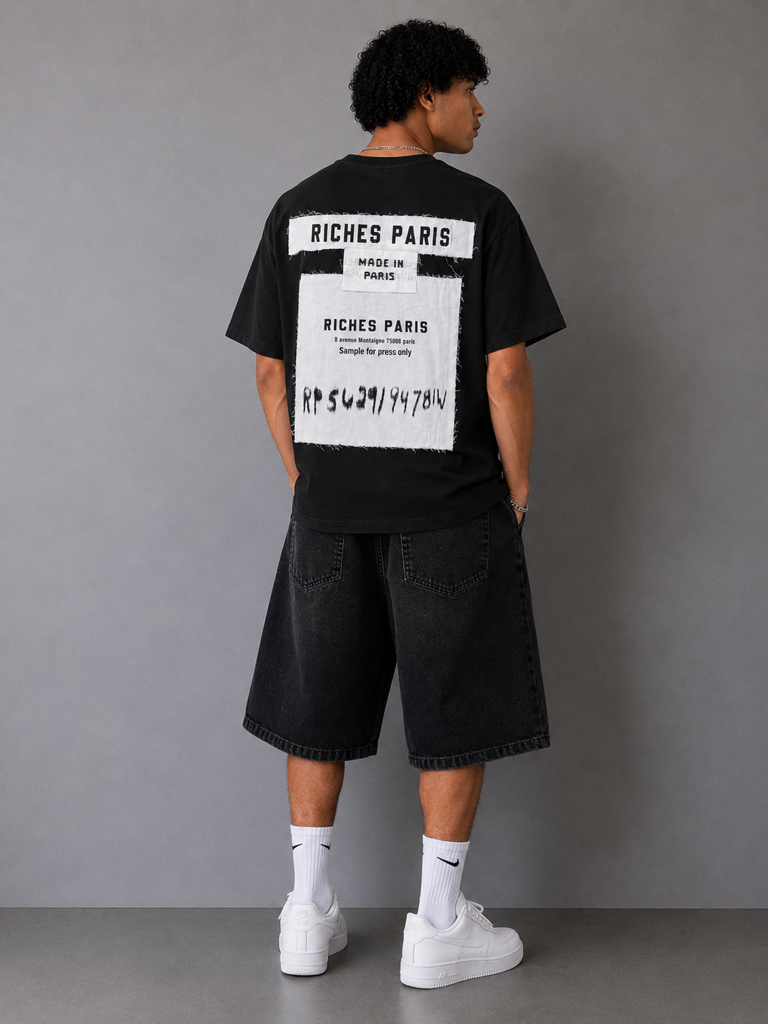 T-shirt riches sample