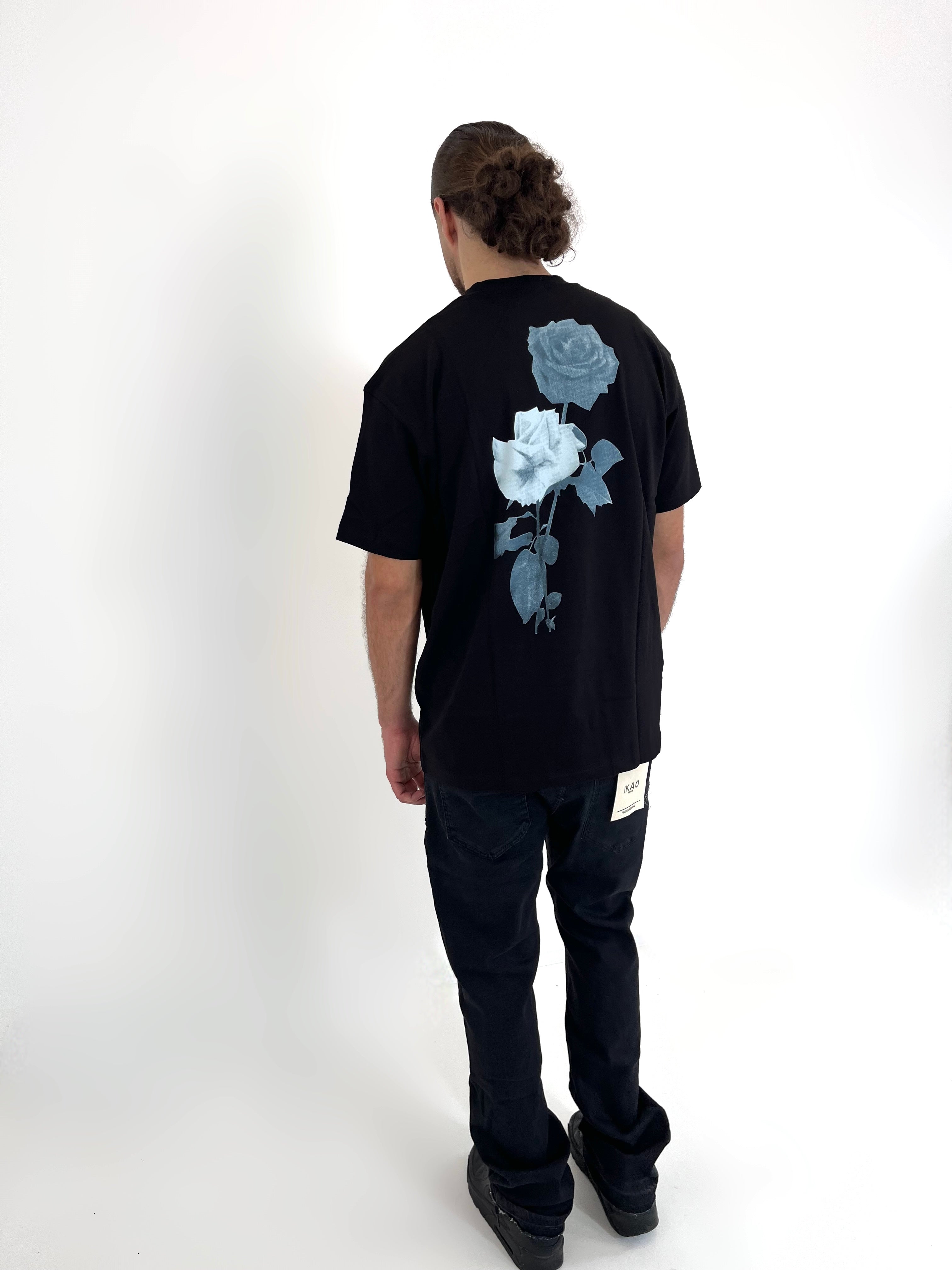 T-SHIRT FLOWERS