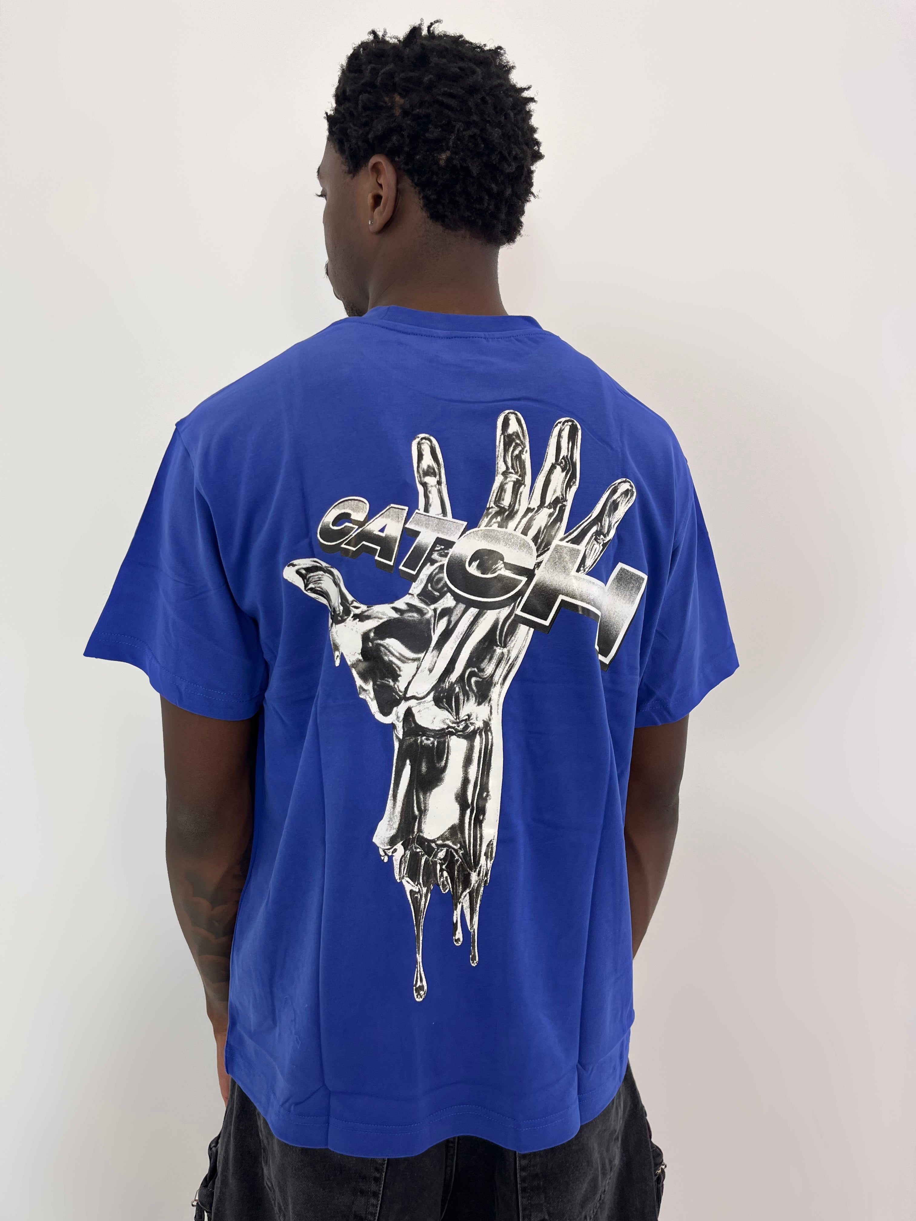 T-SHIRT HAND